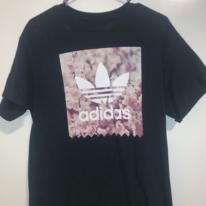 Unisex adidas shirt